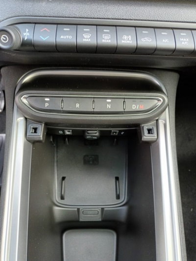 Jeep Avenger 1.2 turbo Summit fwd 100cv (12)