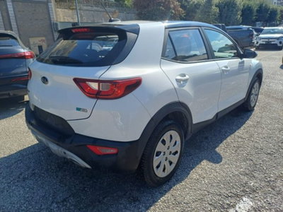 Kia Stonic 1.4 MPI EcoGPL Urban (4)