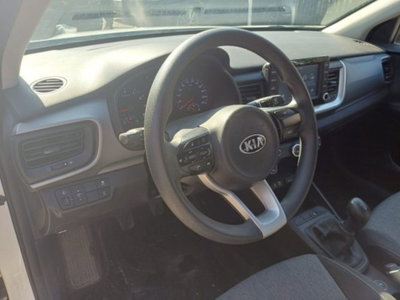 Kia Stonic 1.4 MPI EcoGPL Urban (7)