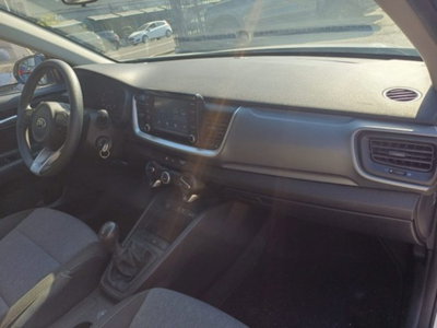 Kia Stonic 1.4 MPI EcoGPL Urban (9)