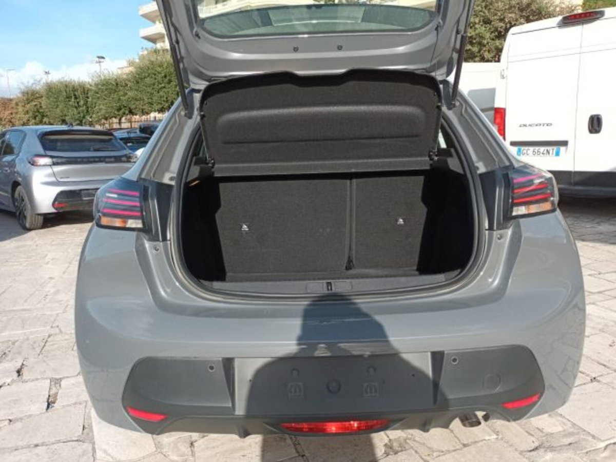 Peugeot 208 1.2 puretech Active s&s 100cv (13)
