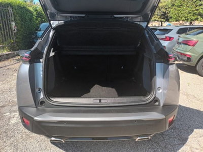 Peugeot 2008 PureTech 130 S&S EAT8 Allure Pack (16)