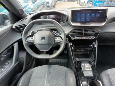 Peugeot 2008 PureTech 130 S&S EAT8 Allure Pack (10)