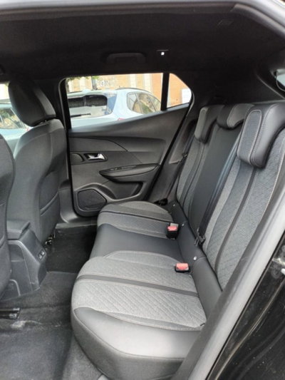 Peugeot 2008 PureTech 130 S&S EAT8 Allure Pack (6)