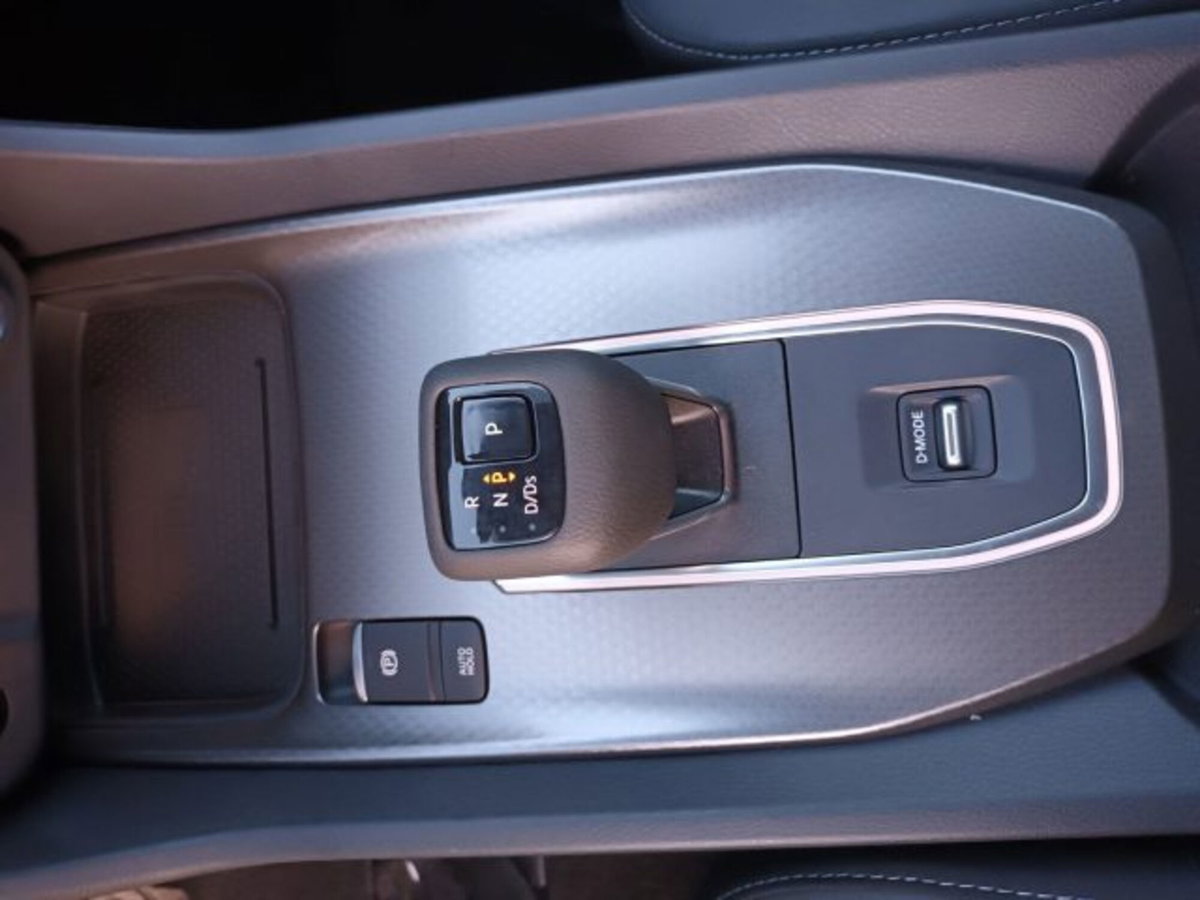Nissan Qashqai 1.3 mhev N-Connecta 2wd 158cv (15)
