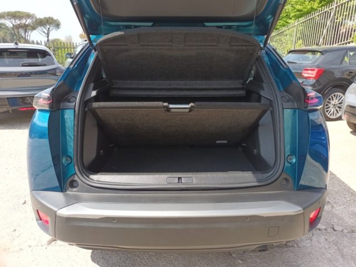Peugeot 2008 PureTech 130 S&S EAT8 Allure Pack (12)