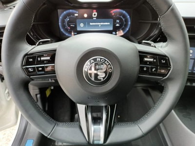 Alfa Romeo Junior elettrica Speciale 156cv (14)