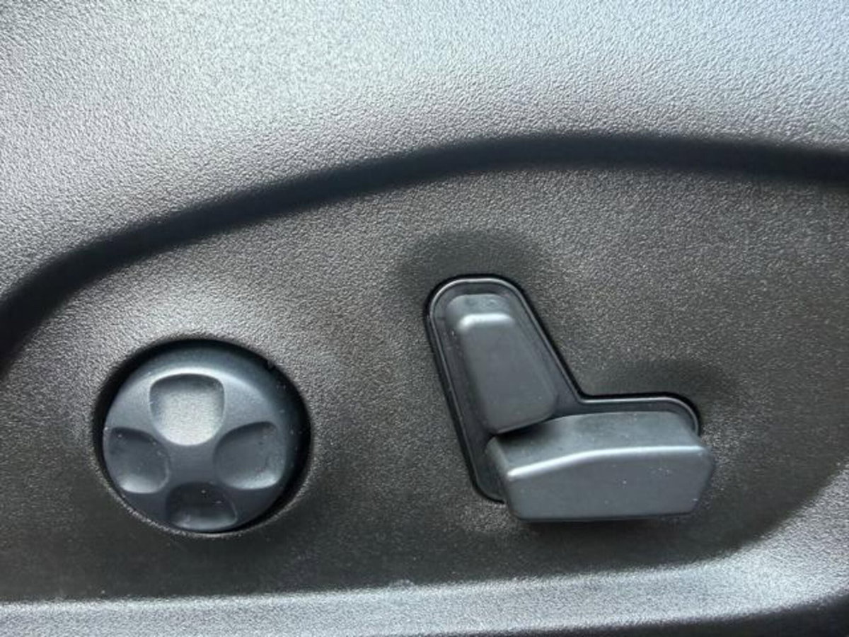 Jeep Compass 1.3 T4 240CV PHEV AT6 4xe Trailhawk (13)