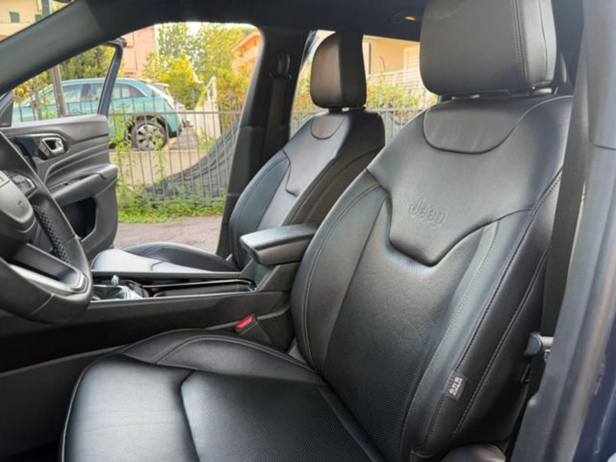 Jeep Compass 1.3 T4 240CV PHEV AT6 4xe Trailhawk (9)