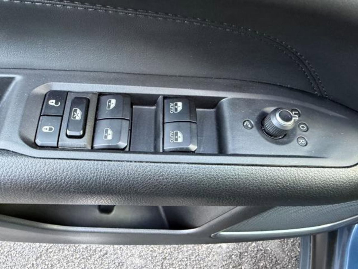 Jeep Compass 1.3 T4 190 CV PHEV AT6 4xe Longitude (20)