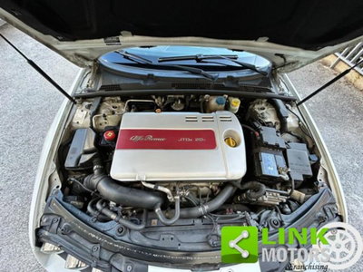 Alfa Romeo Spider 2.4 JTDm 210CV (17)