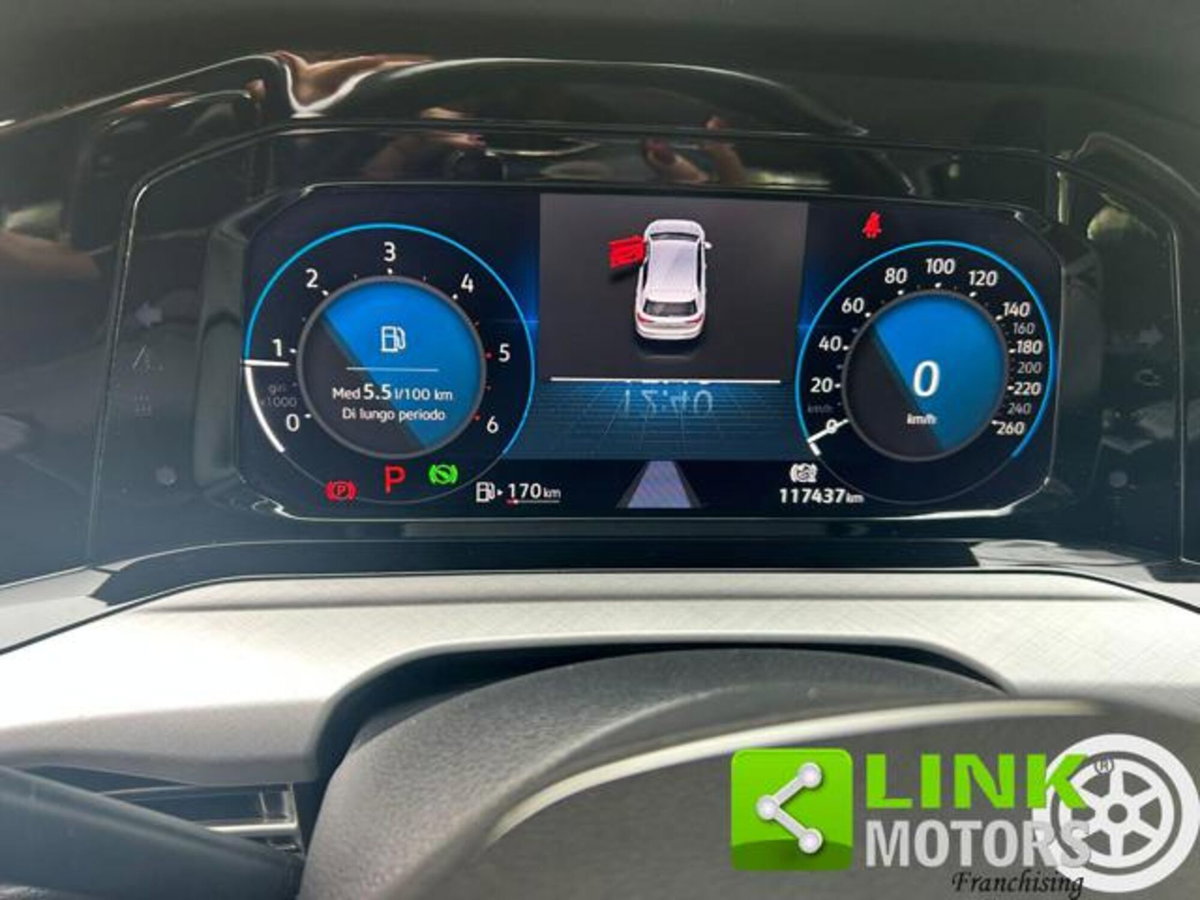 Volkswagen Golf 2.0 tdi Life 115cv (13)