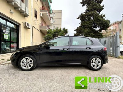 Volkswagen Golf 2.0 tdi Life 115cv (16)