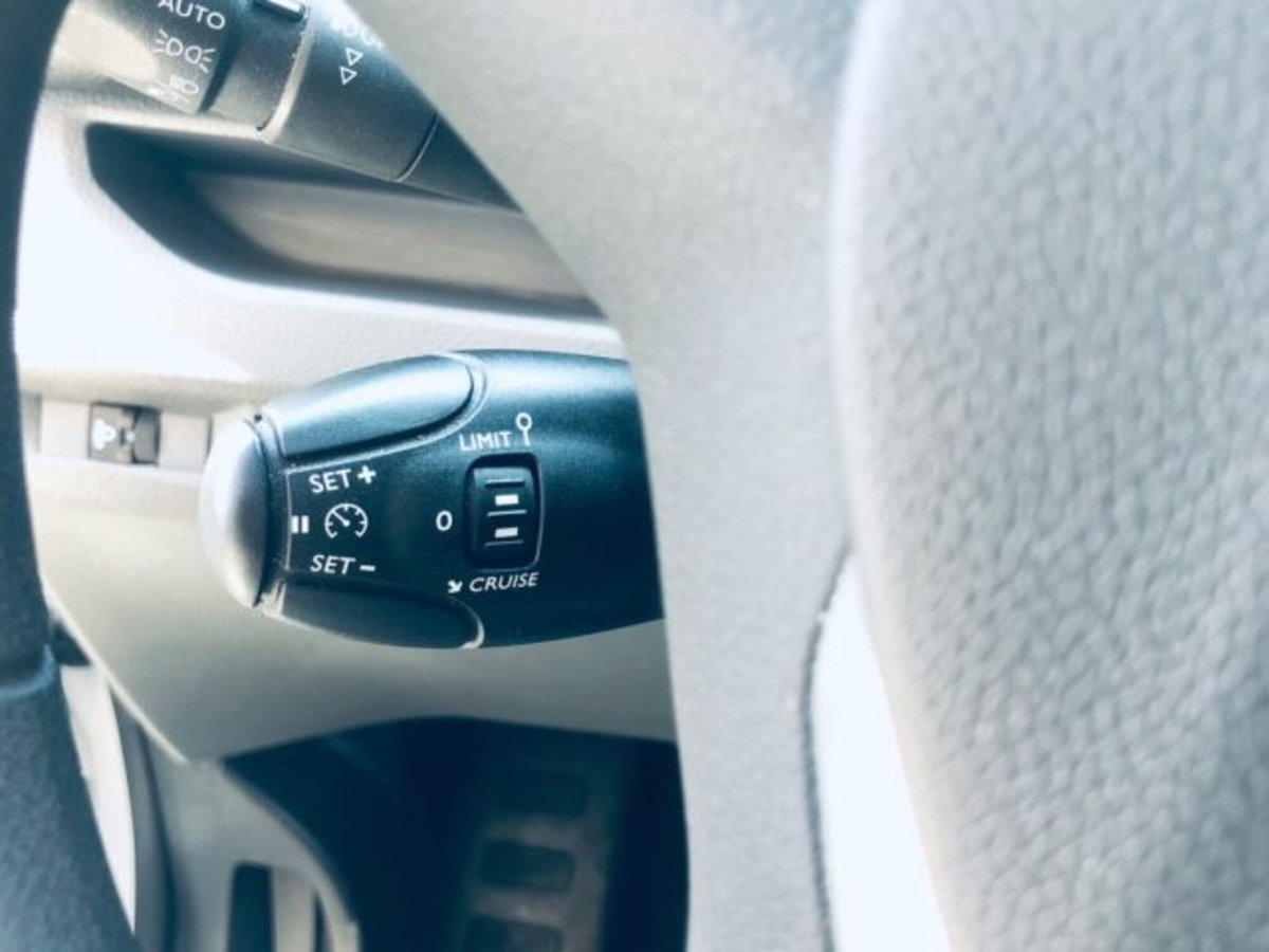 Peugeot Expert Furgone BlueHDi 120 S&S PL-TN Furgone Pro Standard (9)