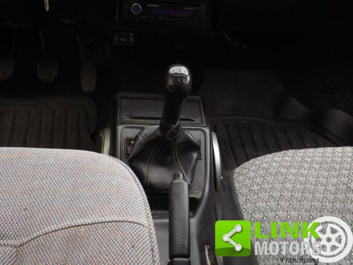 Lancia Delta 1.3 (15)