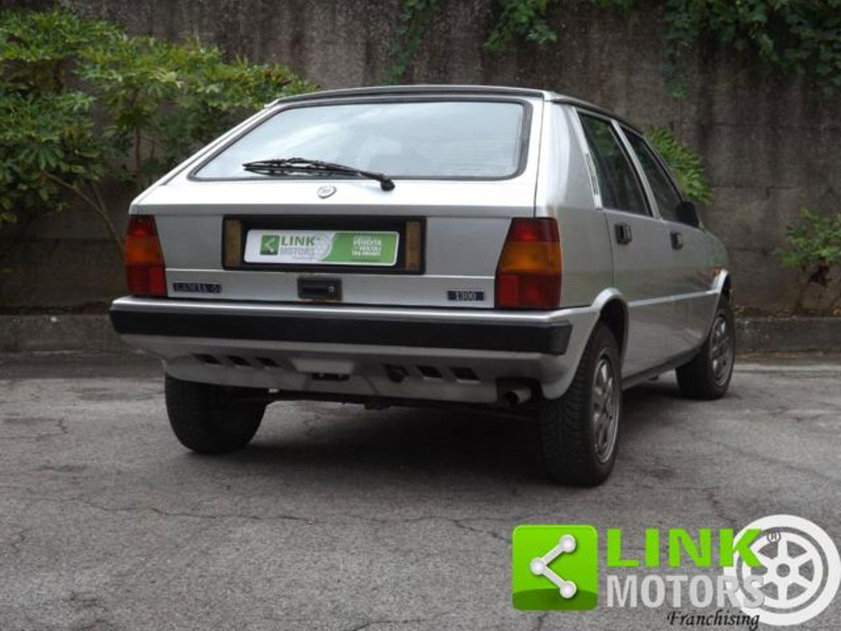 Lancia Delta 1.3 (5)