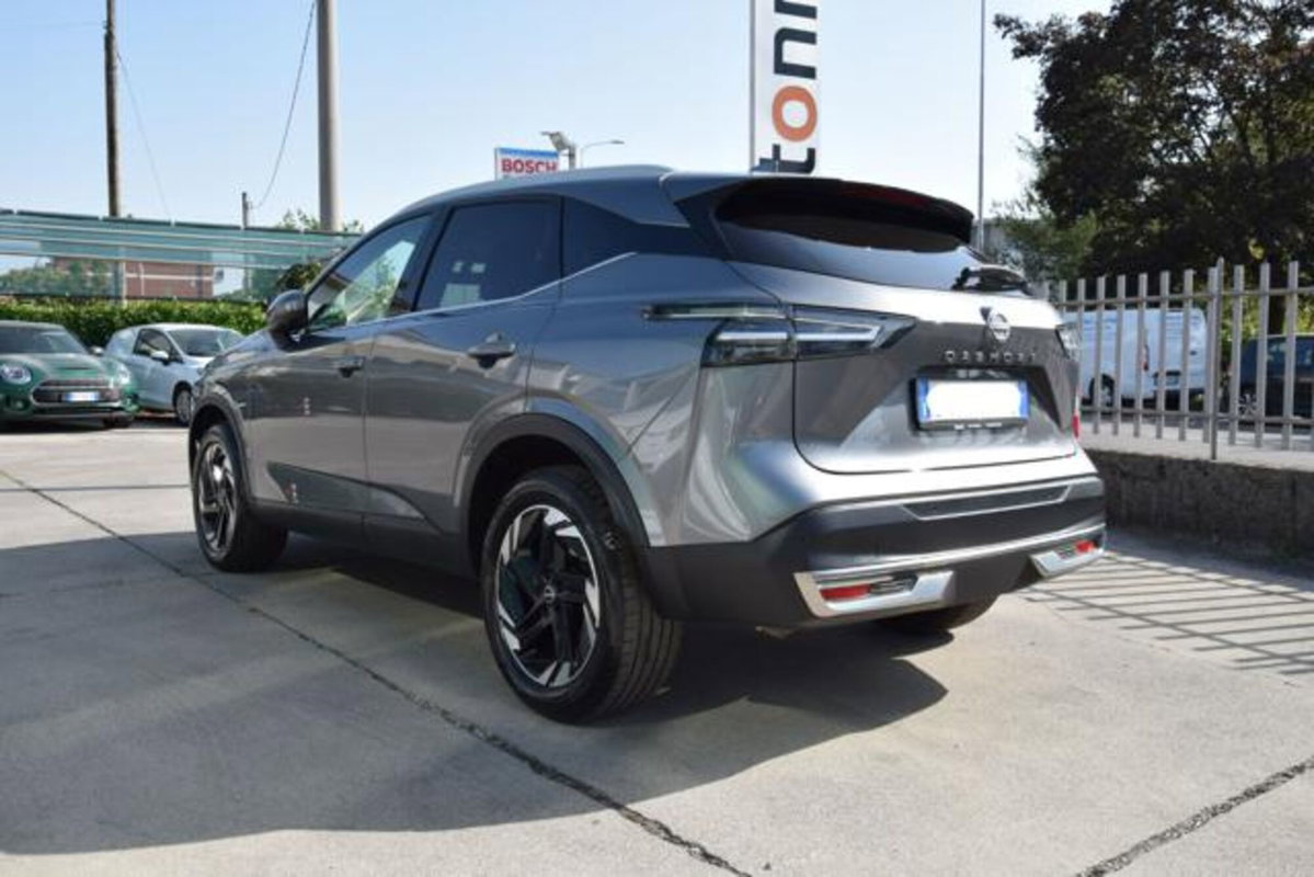 Nissan Qashqai 1.3 mhev N-Connecta 2wd 140cv (4)