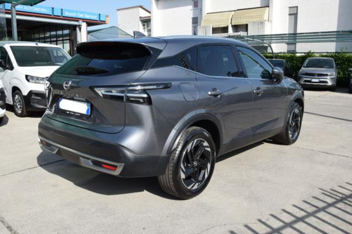 Nissan Qashqai 1.3 mhev N-Connecta 2wd 140cv (6)