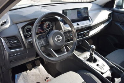 Nissan Qashqai 1.3 mhev N-Connecta 2wd 140cv (13)