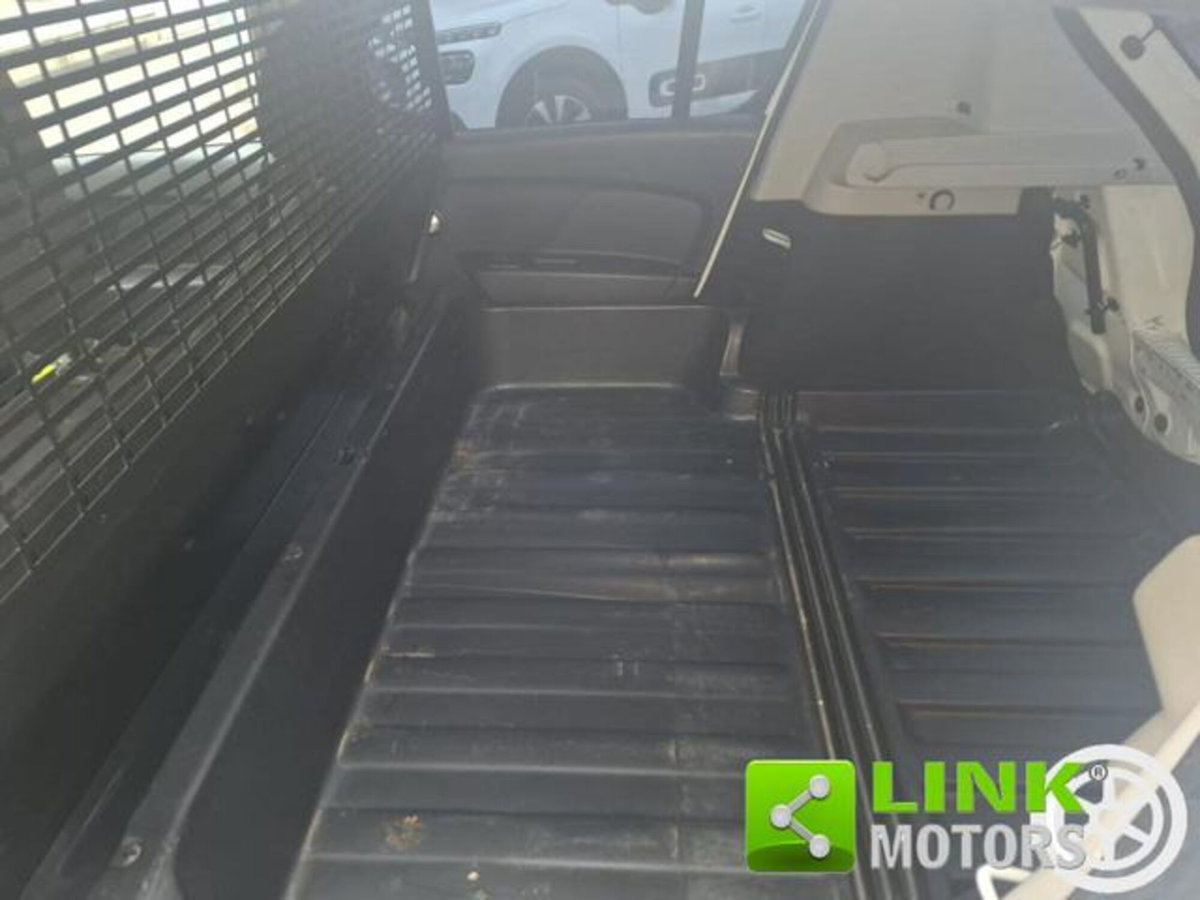 Dacia Sandero Stepway 1.0 tce Expression Eco-g 100cv (14)