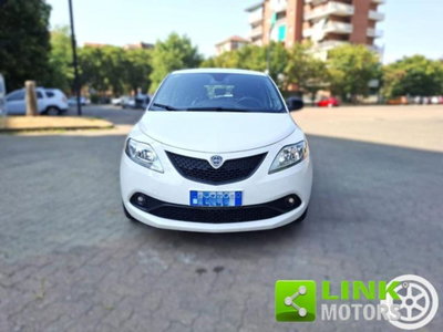 Lancia Ypsilon 1.2 69 CV 5 porte GPL Ecochic Elefantino Blu (3)
