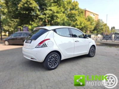 Lancia Ypsilon 1.2 69 CV 5 porte GPL Ecochic Elefantino Blu (4)