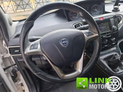 Lancia Ypsilon 1.2 69 CV 5 porte GPL Ecochic Elefantino Blu (7)