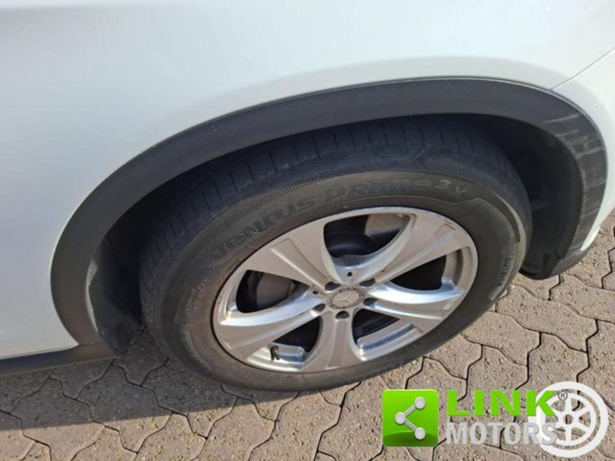 Mercedes-Benz GLC SUV 220 d 4Matic Business (13)