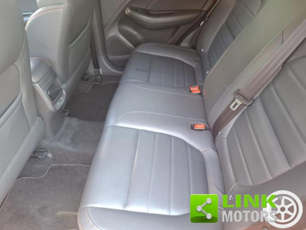 Mg ZS ZS 1.5 Luxury (13)