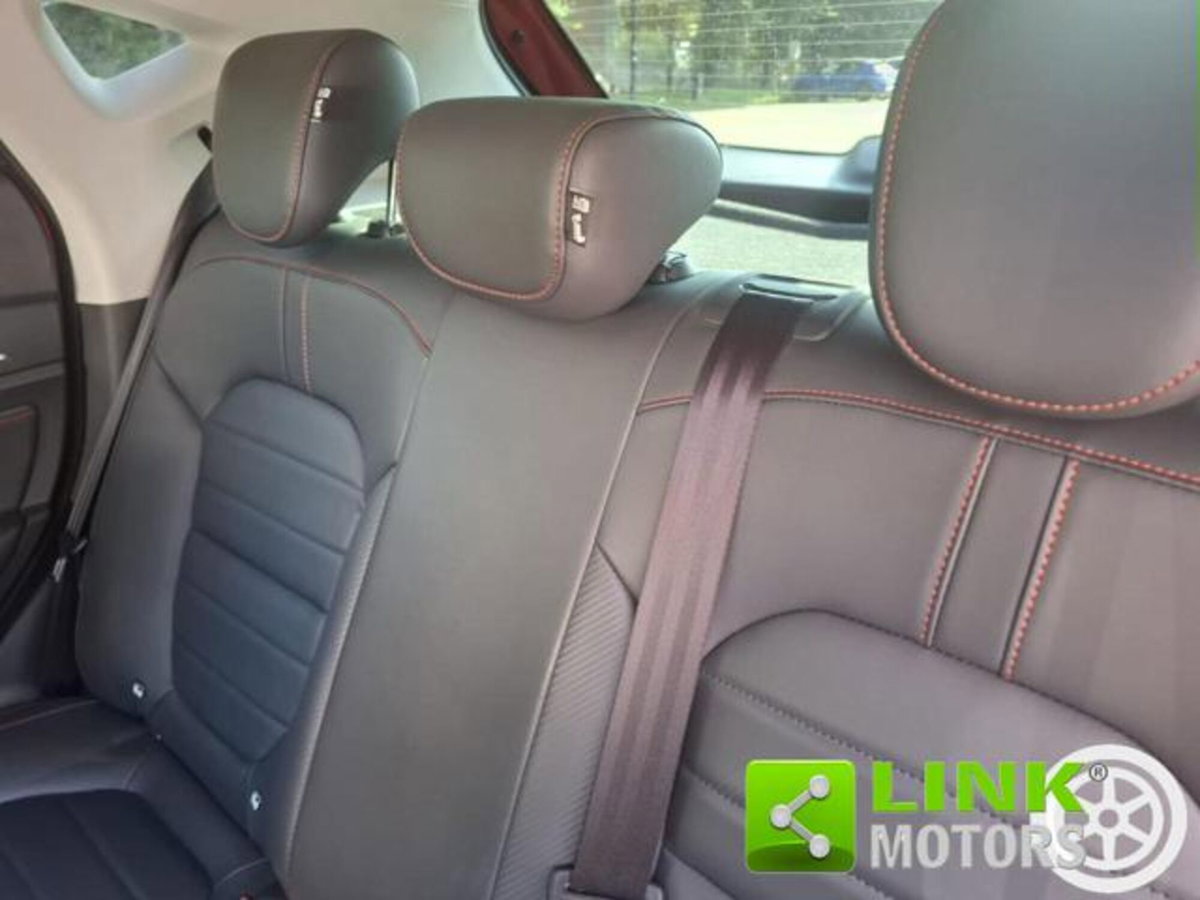 Mg ZS ZS 1.5 Luxury (14)
