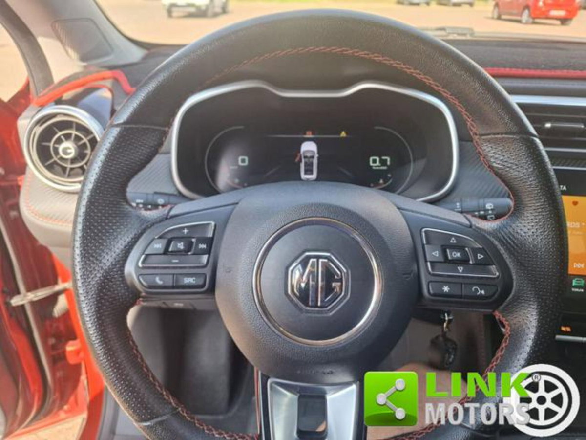 Mg ZS ZS 1.5 Luxury (6)