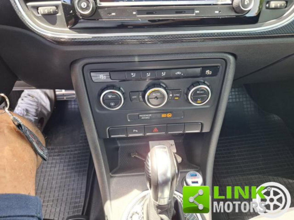 Volkswagen New Beetle 1.6 (10)