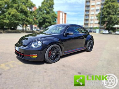 Volkswagen New Beetle 1.6 (2)