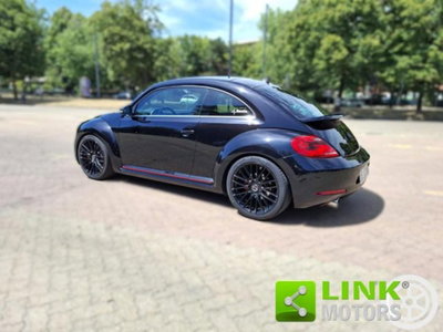Volkswagen New Beetle 1.6 (3)