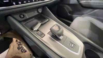 Nissan Qashqai 1.3 mhev N-Connecta 2wd 158cv (14)