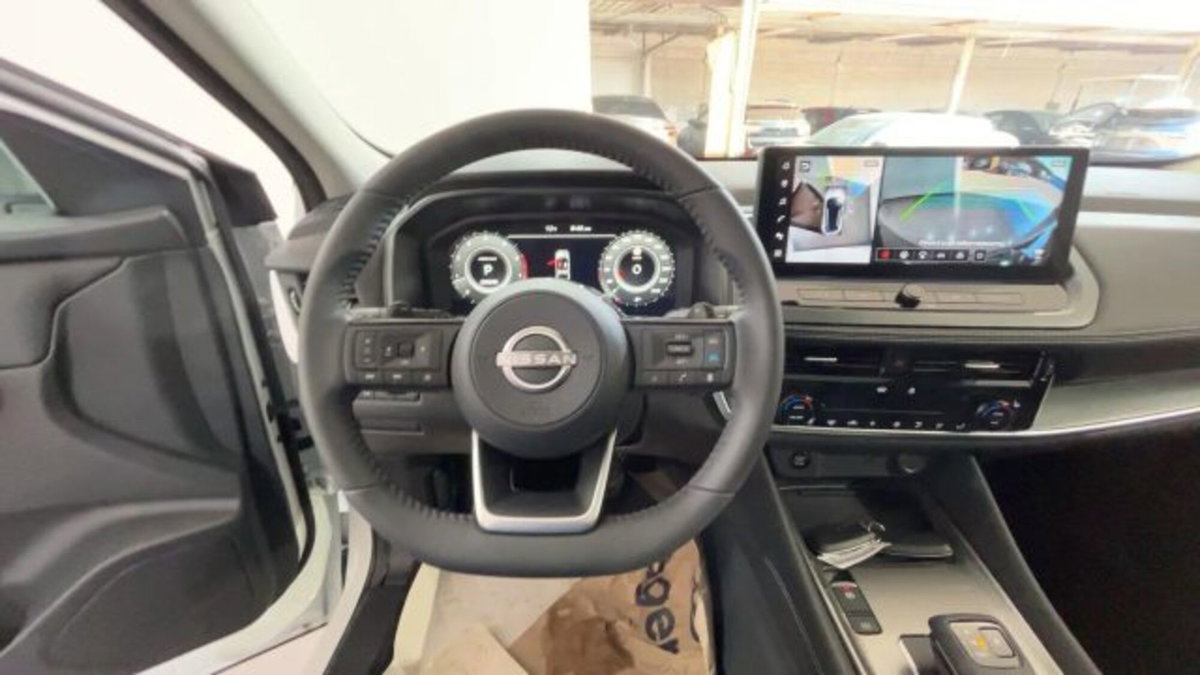 Nissan Qashqai 1.3 mhev N-Connecta 2wd 158cv (12)