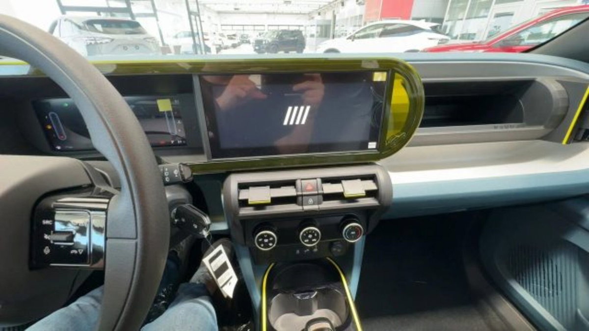 Fiat Grande Panda 1.2 Icon 100cv (11)