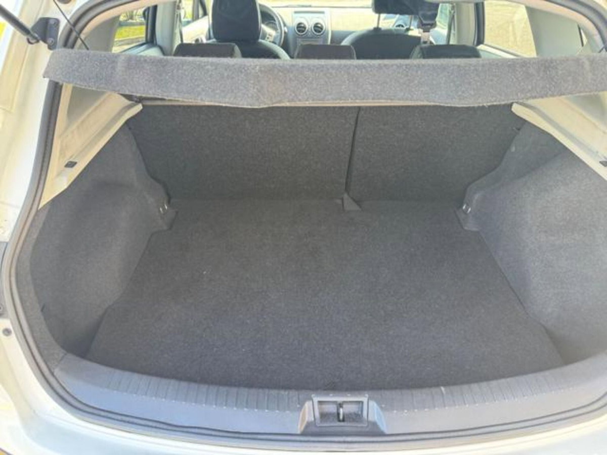 Nissan Qashqai 1.5 dCi DPF n-tec (13)