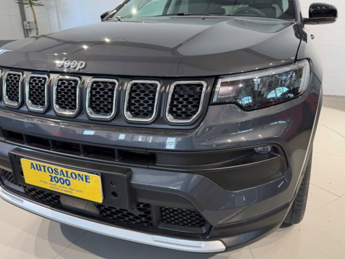 Jeep Compass 1.5 Turbo T4 130CV MHEV 2WD Limited (16)