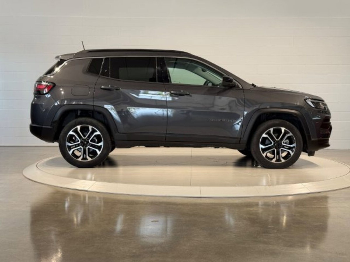 Jeep Compass 1.5 Turbo T4 130CV MHEV 2WD Limited (6)