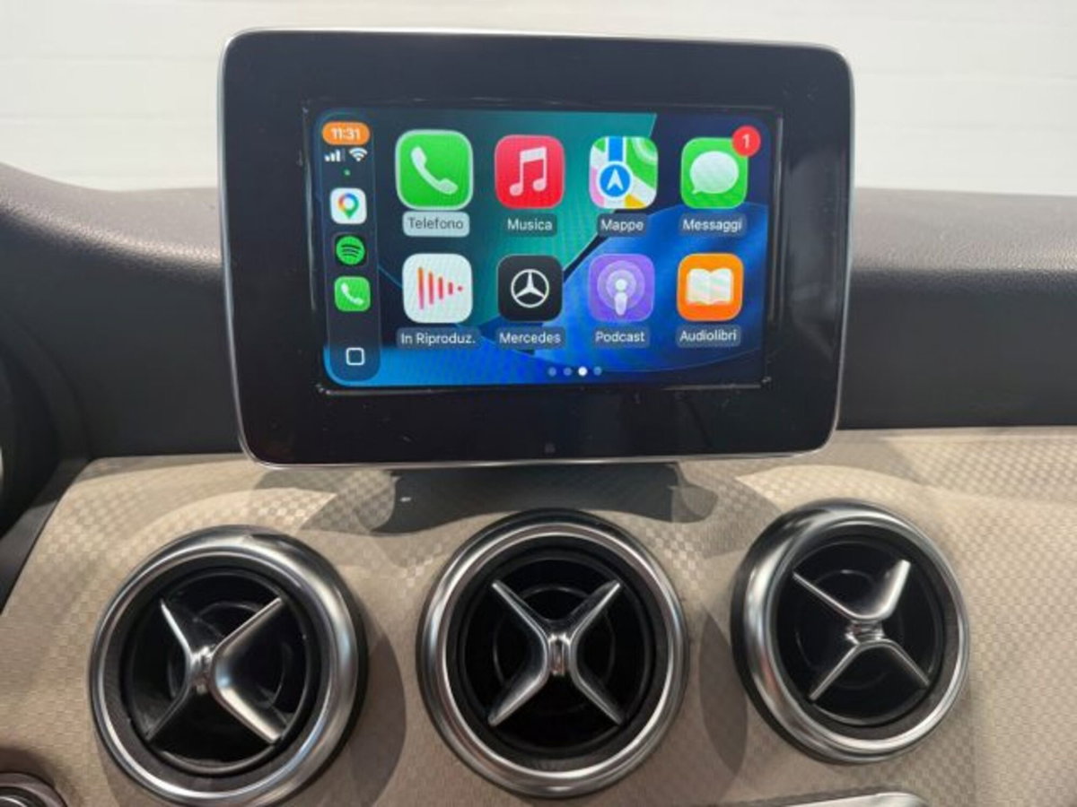 Mercedes-Benz Classe A 180 d Sport (12)