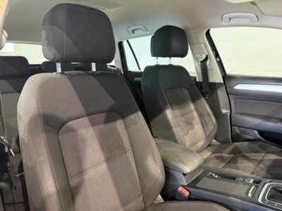 Volkswagen Passat Variant 1.6 TDI Comfortline BlueMotion Technology (13)