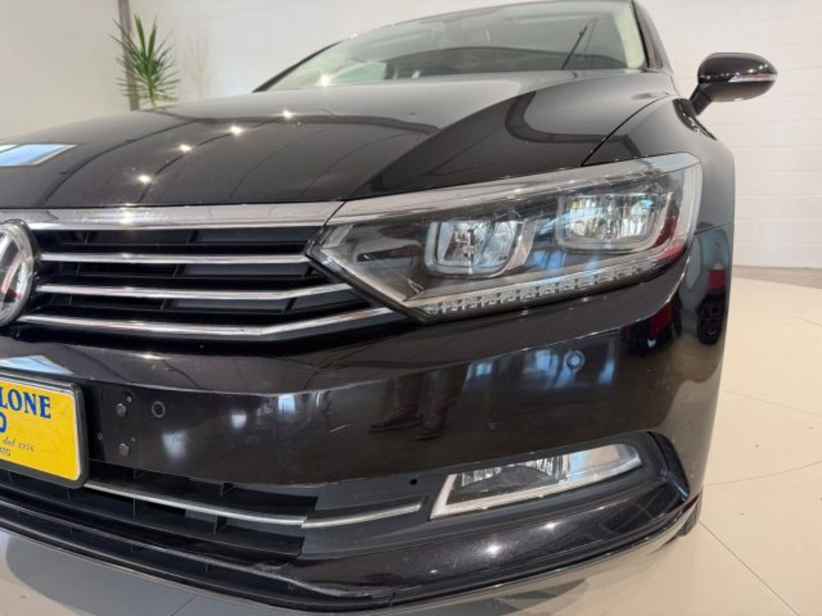 Volkswagen Passat Variant 1.6 TDI Comfortline BlueMotion Technology (15)