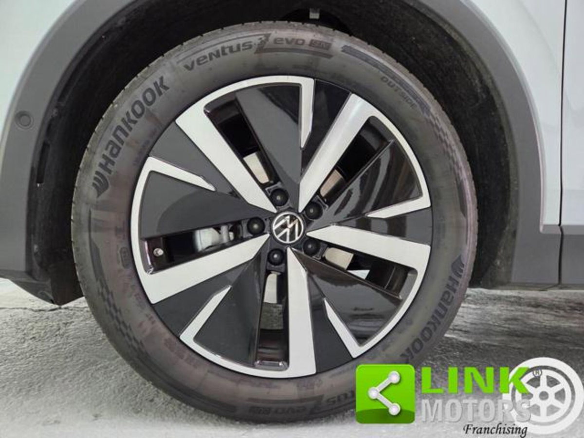 Volkswagen Tiguan 1.5 etsi Edition 130cv dsg (10)