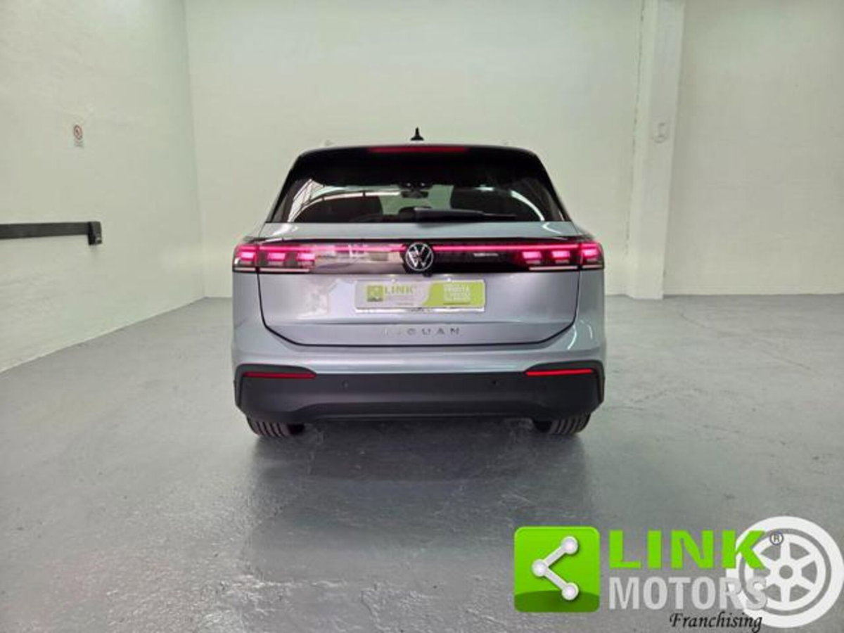 Volkswagen Tiguan 1.5 etsi Edition 130cv dsg (12)