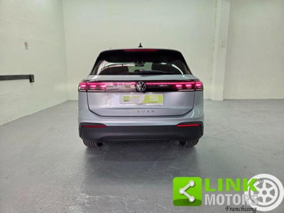 Volkswagen Tiguan 1.5 etsi Edition 130cv dsg (12)