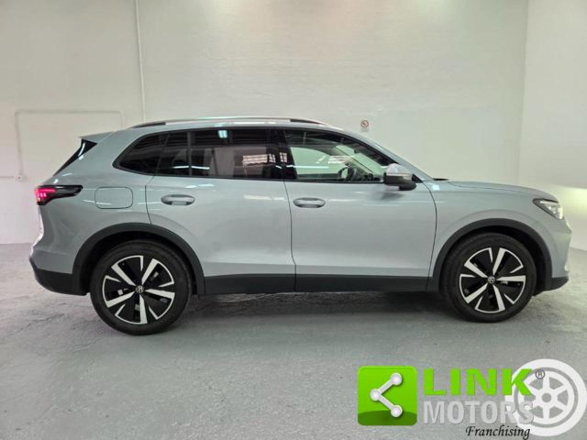 Volkswagen Tiguan 1.5 etsi Edition 130cv dsg (14)