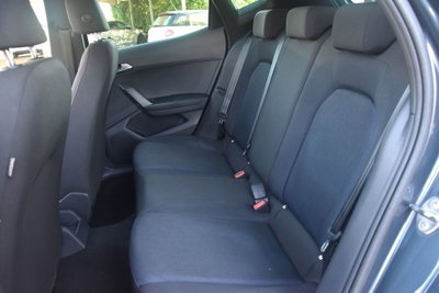 SEAT Arona 1.0 EcoTSI 110 CV DSG FR (9)