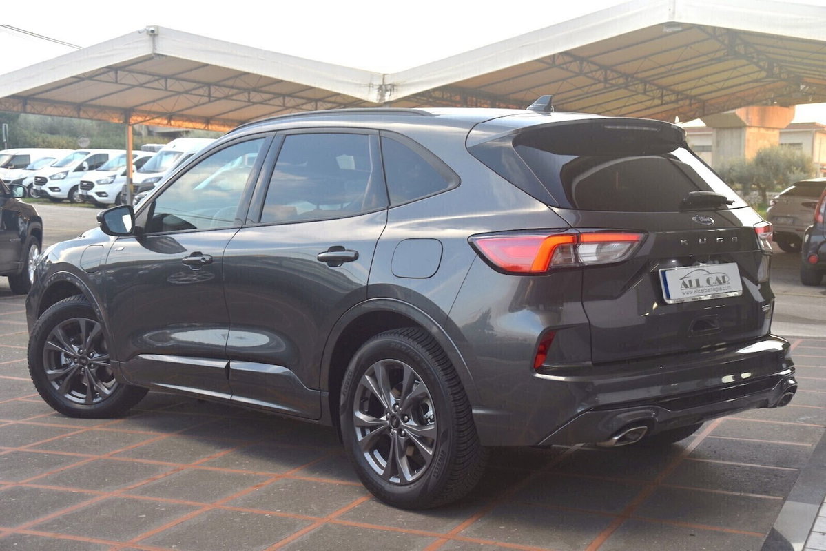 Ford Kuga 2.5 Plug In Hybrid 225 CV CVT 2WD ST-Line (5)