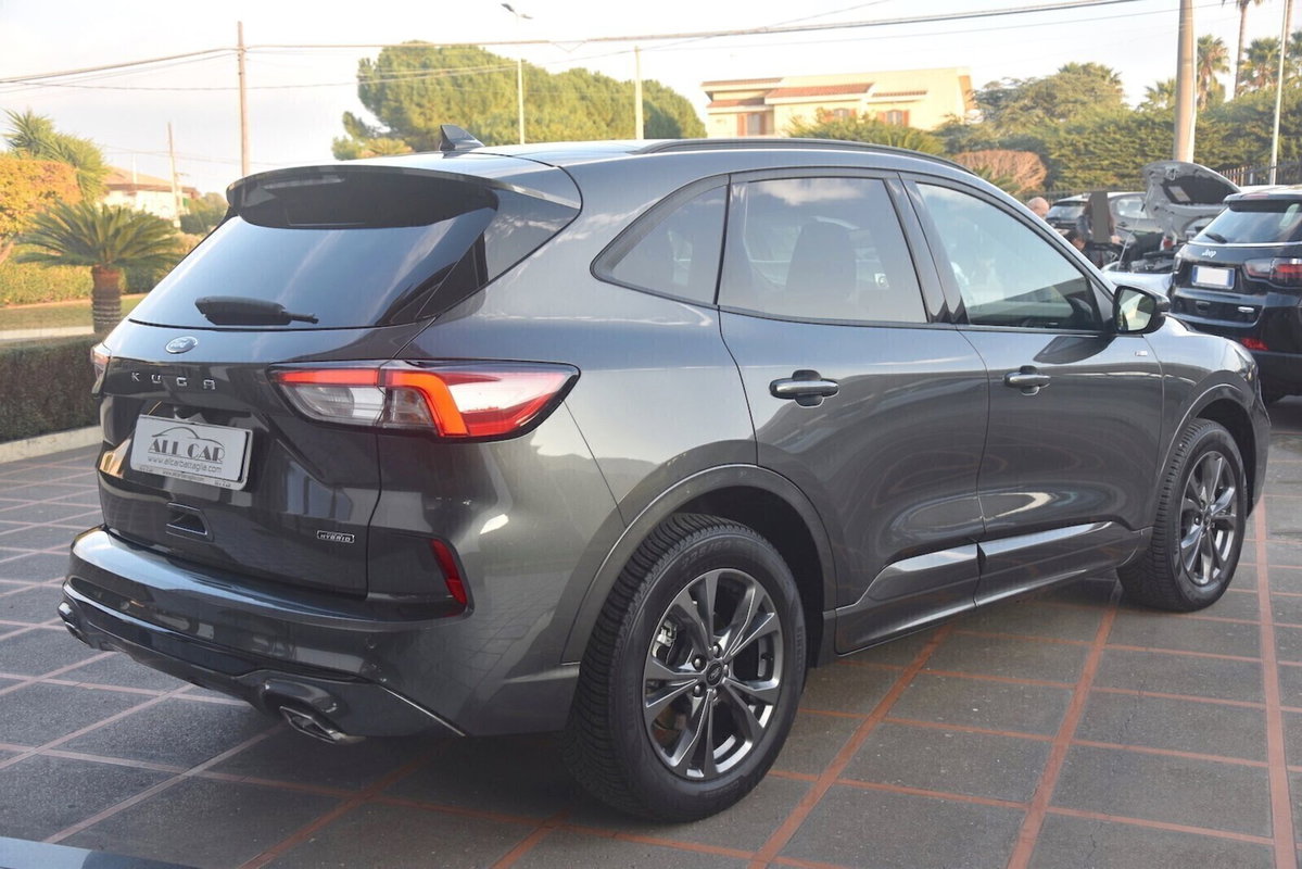 Ford Kuga 2.5 Plug In Hybrid 225 CV CVT 2WD ST-Line (7)
